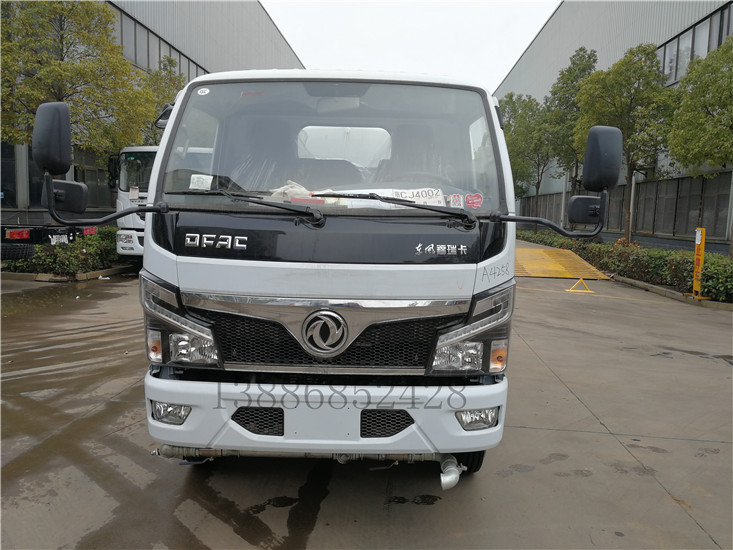 東風(fēng)多利卡藍(lán)牌五方灑水車---藍(lán)牌抑塵車價(jià)格