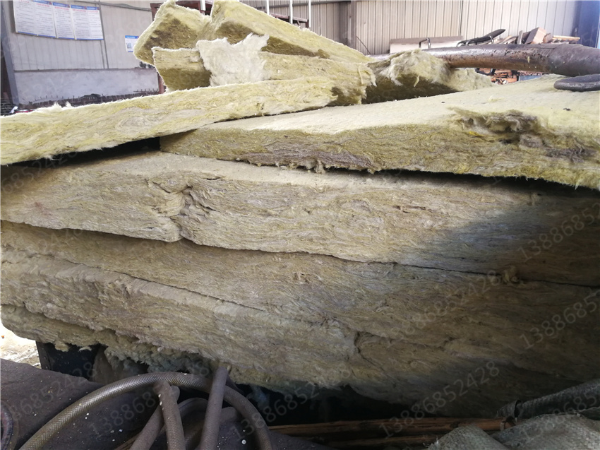 湖北盈通汽車湖北工地福田灑