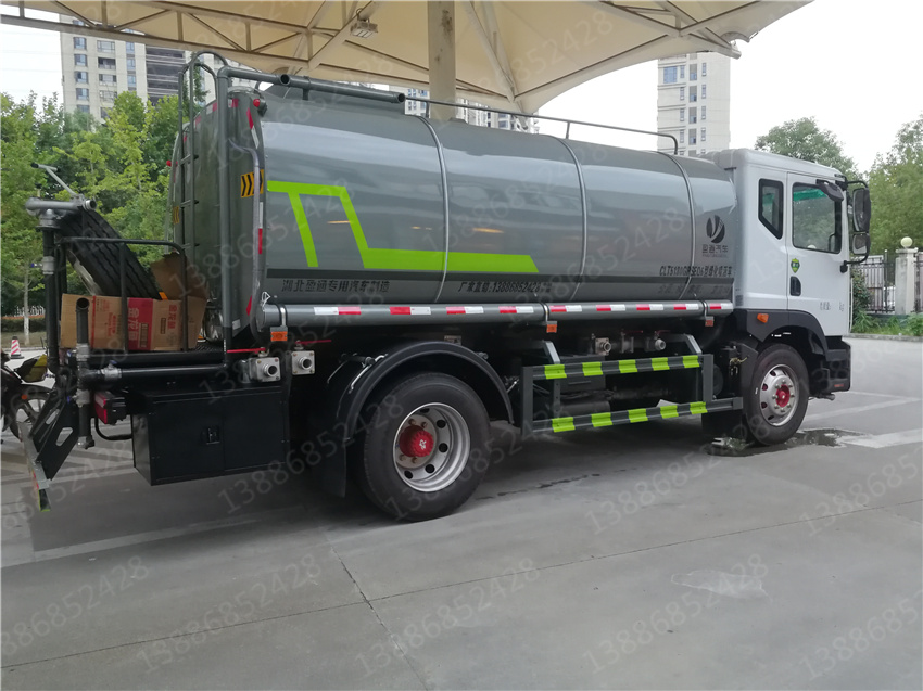 �������˖|�L(f��ng)9����